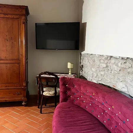 A.g. In Casa Colonica بيت ضيافة Vaiano (Tuscany)