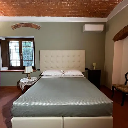 A.g. In Casa Colonica Guest house Vaiano (Tuscany)